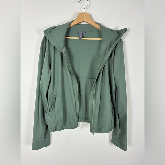 Sweaty Betty Explorer Jacket Medium Athletic Athleisure Sporty Green High Neck - Picture 2 of 10